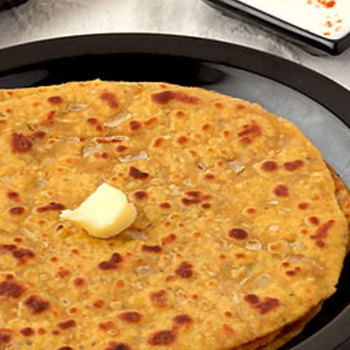 Missi Roti Butter – Butter-Coated Missi Flatbread