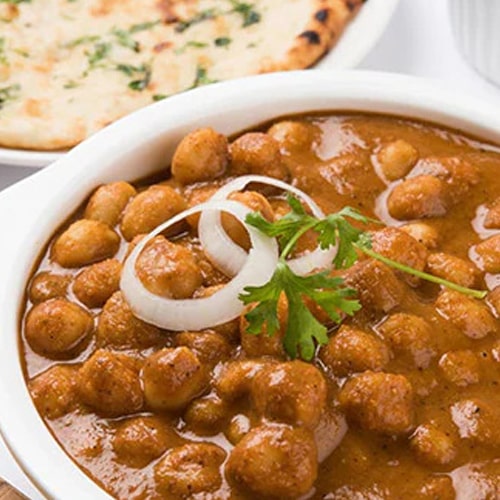 Pindi Choley – Punjabi-Style Spicy Chickpeas